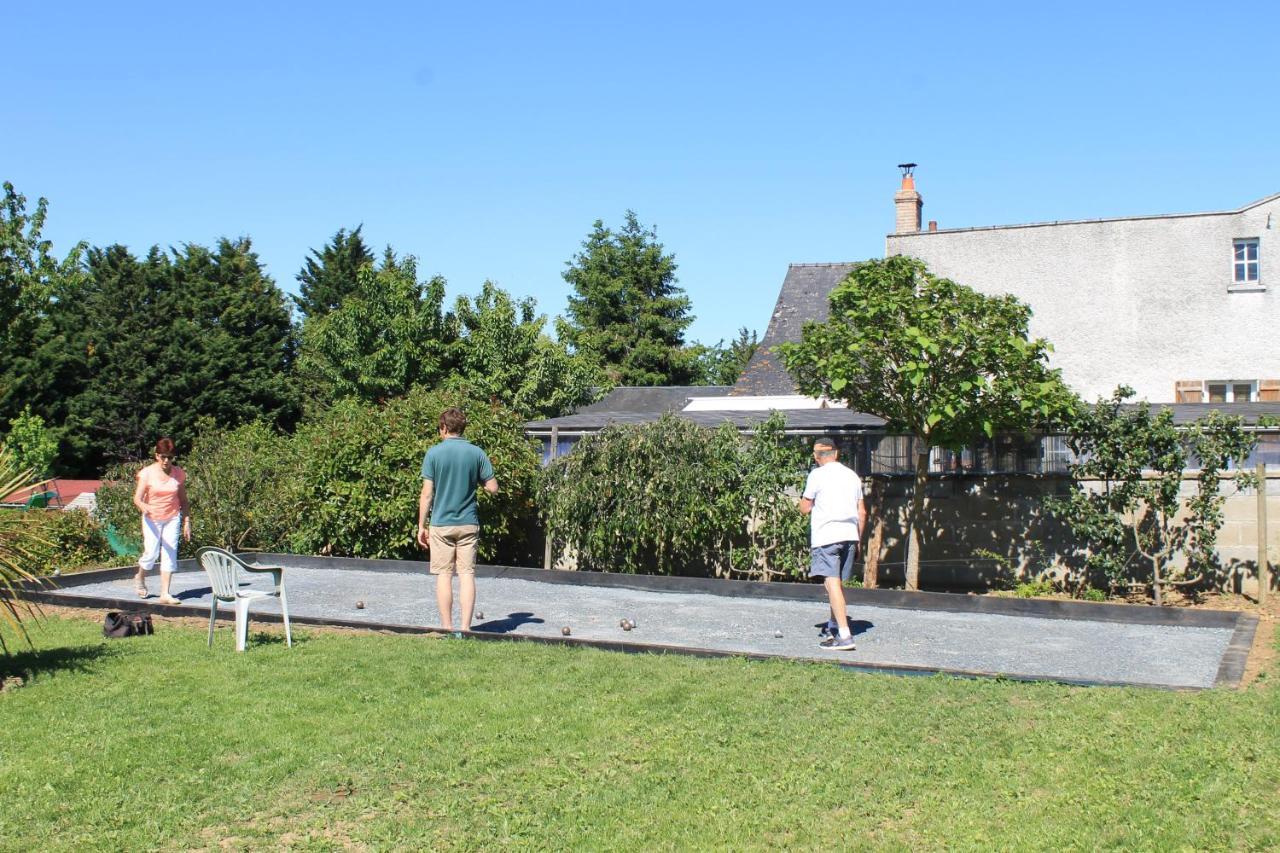 Au Parfum Des Lavandes Precigne Exterior photo
